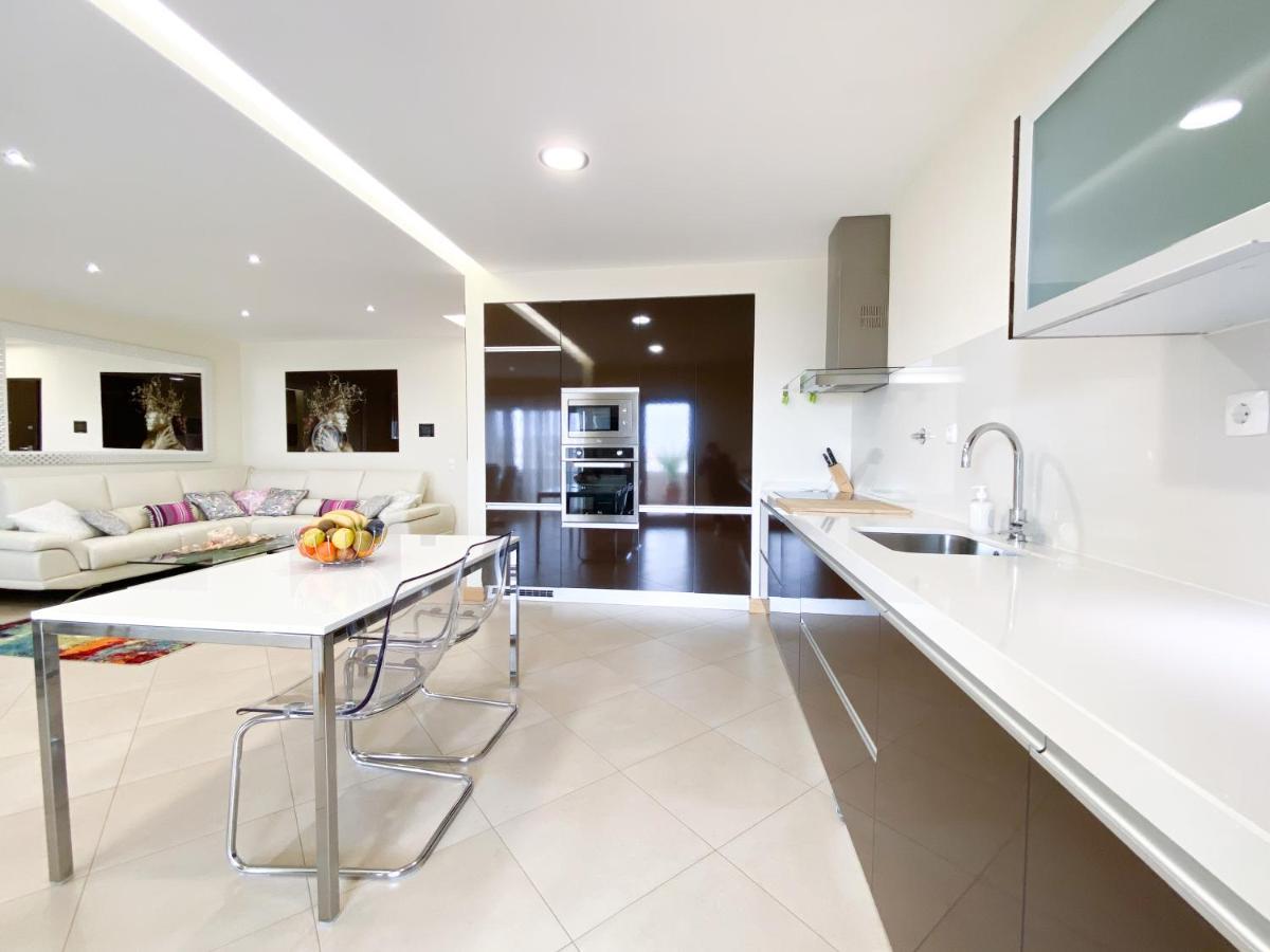 Luxury Condominium Apartment With Swimming Pool #1903 Lagos Eksteriør bilde