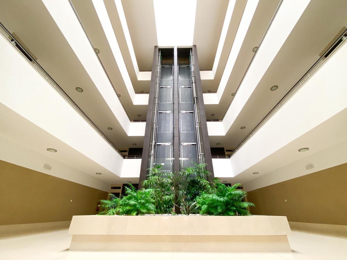 Luxury Condominium Apartment With Swimming Pool #1903 Lagos Eksteriør bilde